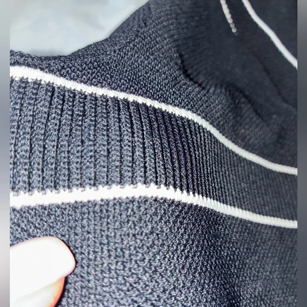 Chanel top